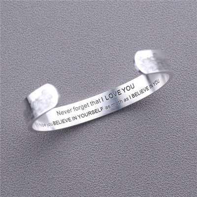 "Never Forget that I LOVE YOU" Bracelet